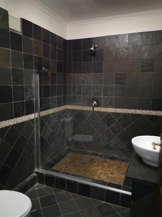 Lifestyle Corner Guesthouse Мусина Екстериор снимка