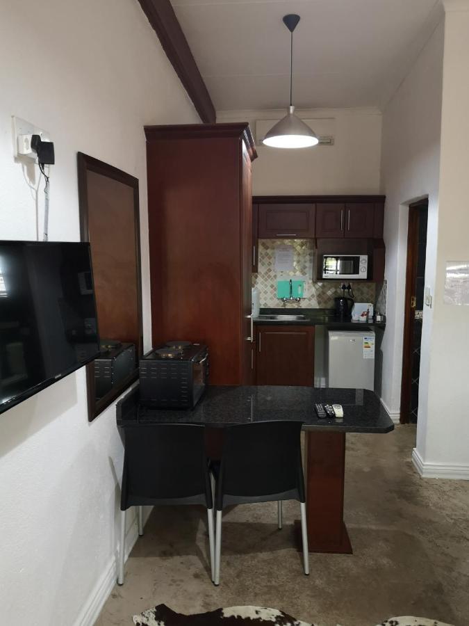 Lifestyle Corner Guesthouse Мусина Екстериор снимка